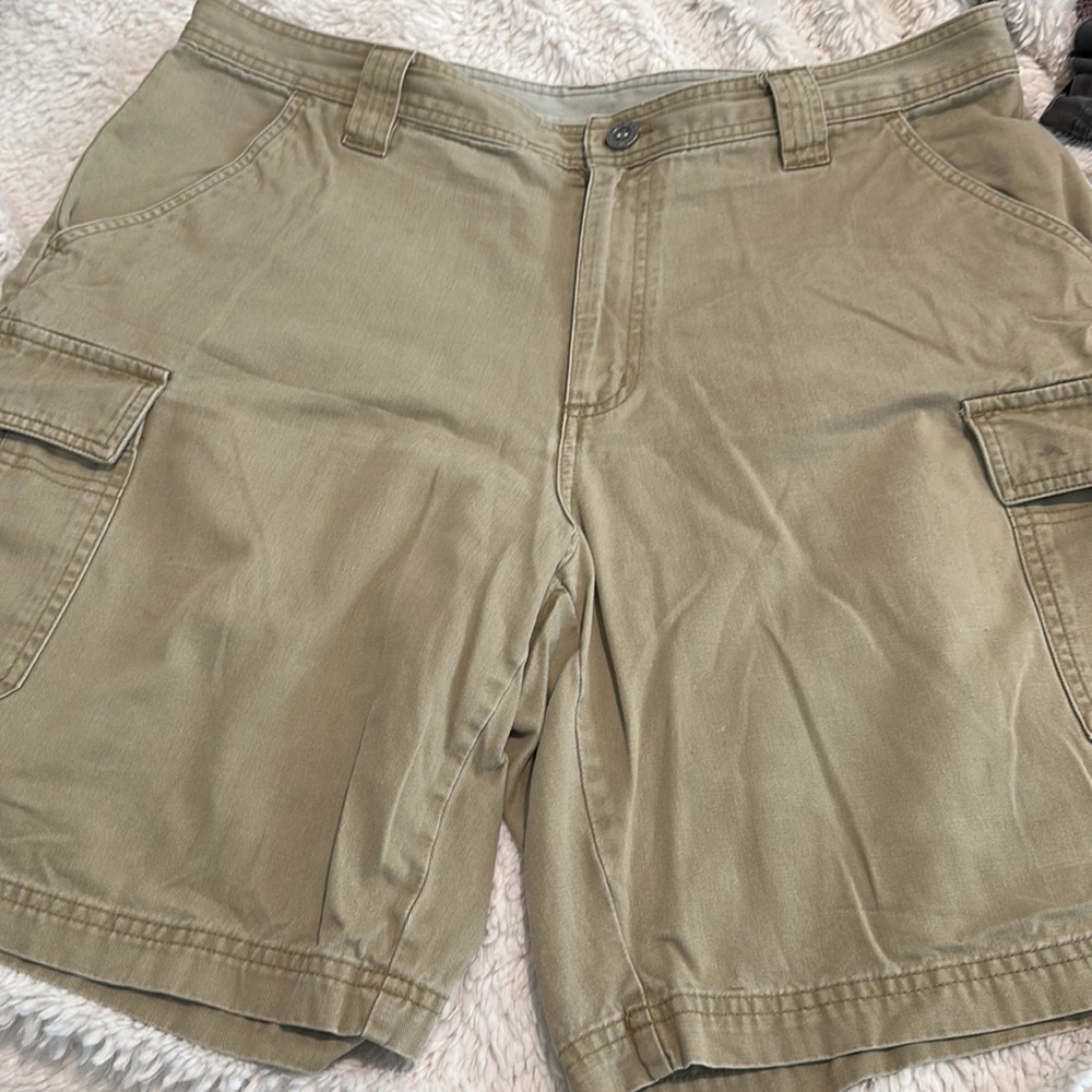 Columbia Shorts
